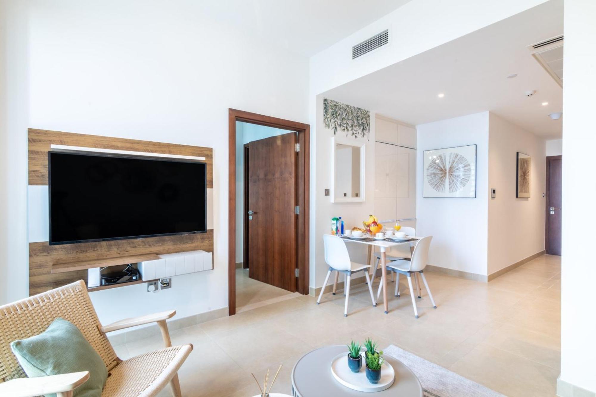 Appartement Marina Gate Cozy 1br, Pool, Gym, & Direct Marina Walk Access *